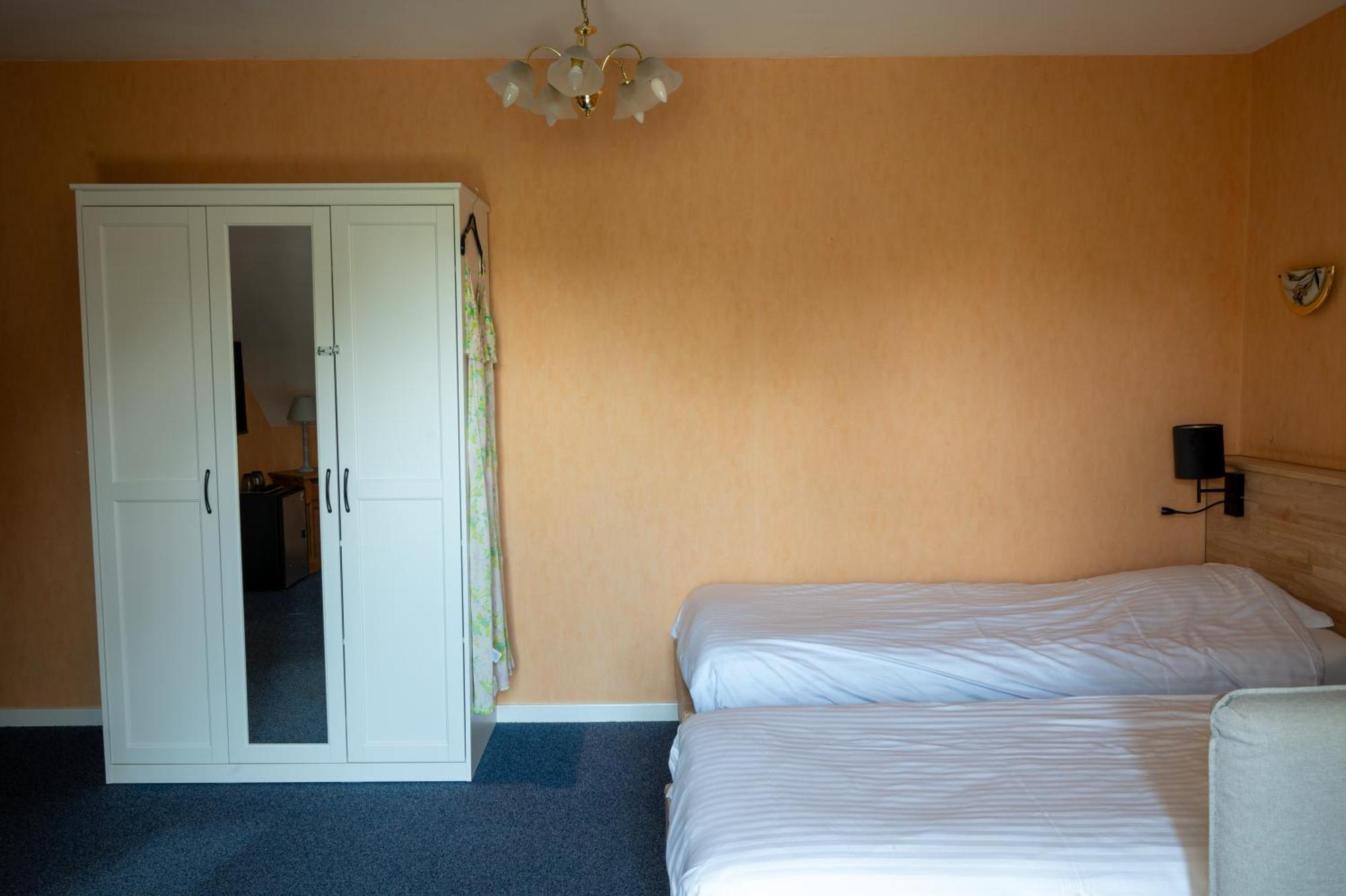 Hotel Canteklaar De Haan Esterno foto